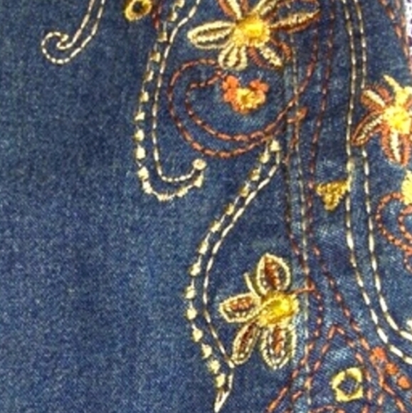 Z. CAVARICCI Boho Embroidered Denim Mini Skirt… - Picture 2 of 8